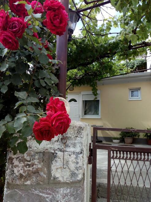 Apartman Lora Budva Luaran gambar
